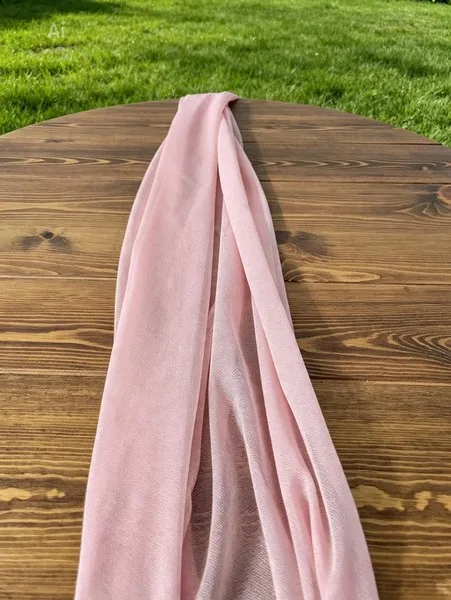 chemin de table rose